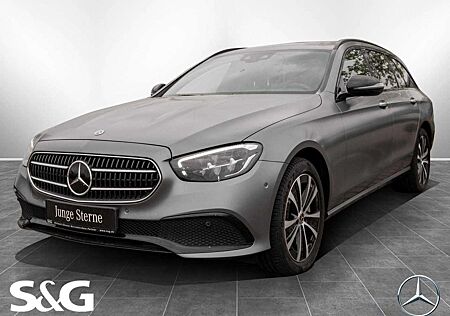 Mercedes-Benz E 300 de 4M T Avantagrde Night+RüKam+AHK+HUD+18