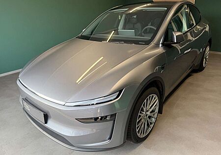 Tesla Model Y Juniper Launch Edition/399€mtl.