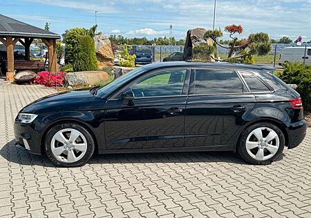 Audi A3 2.0 TFSI SPORTBACK QUATTRO SPORT NAVI AHK