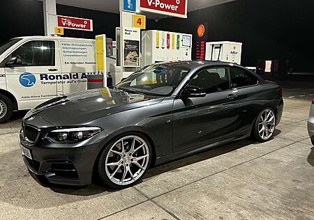 BMW 240 M240i Coupé HJS + Hurricane Exhaust