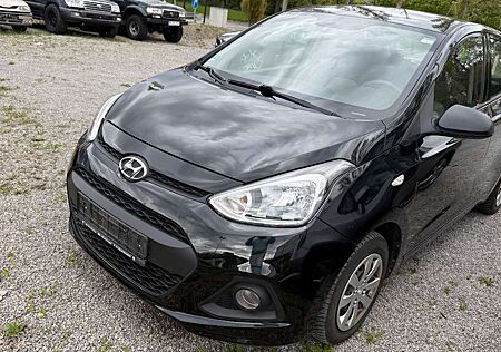 Hyundai i10 Euro6,Klimaautomatik,99.800 KM,Festpreis !