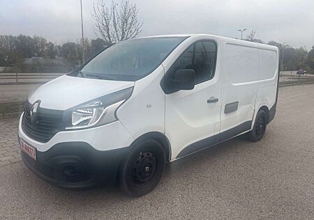 Renault Trafic Kasten L1H1 2,9t Werkzeugausrüstung