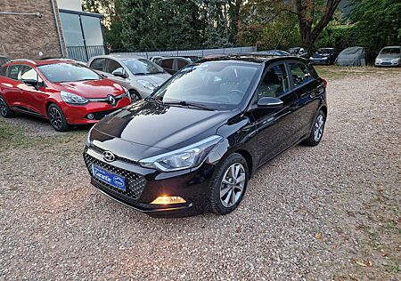 Hyundai i20 1.2 Klima 90Tkm Sitzhzg ESP 2Hnd Tempom PDC Alu