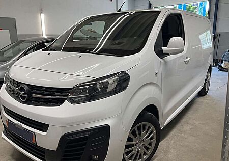 Opel Vivaro Innovation M (L2)*Standheizung*Xenon*AHK*