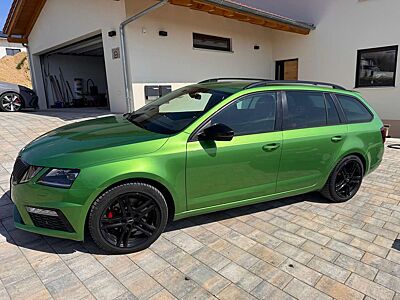 Skoda Octavia Octavia Combi 2.0 TDI DSG RS