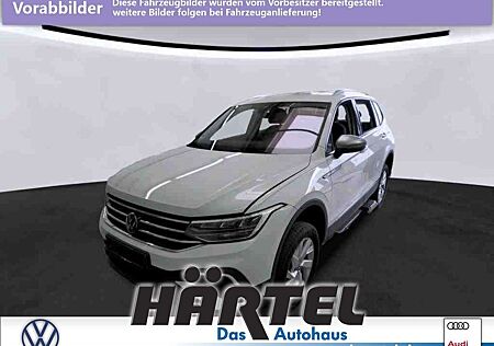 VW Tiguan Volkswagen ALLSPACE LIFE 2.0 TDI DSG (+EURO6) Navi LED