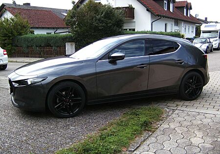 Mazda 3 Skayactiv AWD Leder Navi Sitzhei. Standhei. Kamera