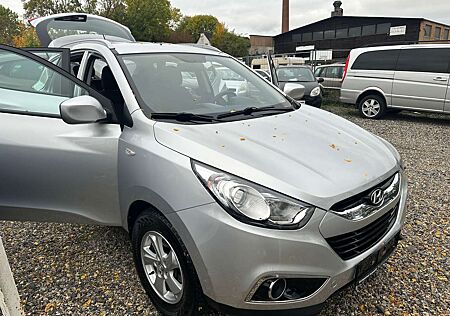 Hyundai ix35 1.6 2WD UEFA EURO 2012 Edition