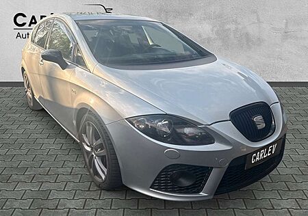 Seat Leon Cupra Sportsitze 8-fach bereift