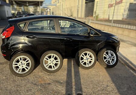 Ford Fiesta 5-Türer 1.0 Celebration