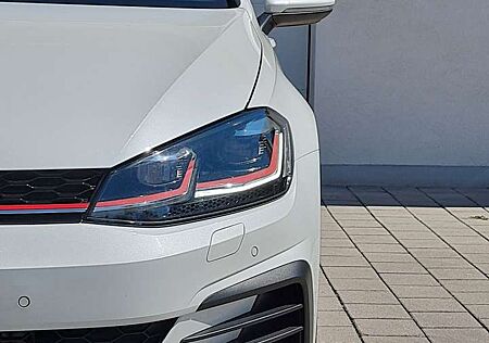 VW Golf Volkswagen GTI VII Performance DSG/LED/VirtualC/Kam