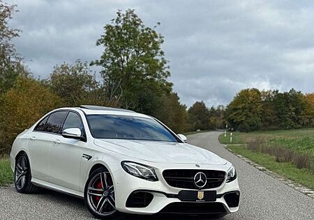 Mercedes-Benz E 63 AMG E 63 S AMG 4Matic+/Comand/Multibeam/Memory/Cam/