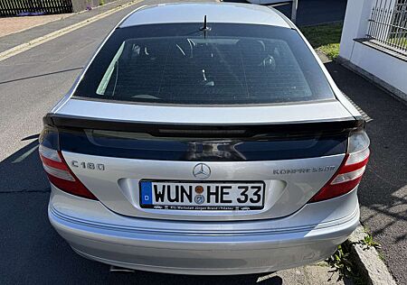 Mercedes-Benz C 180 Kompressor (203.746)