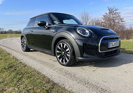 Mini Cooper SE Yours Trim