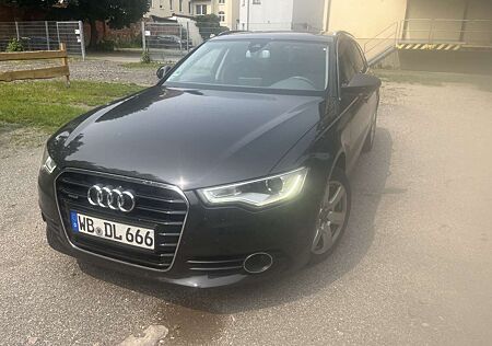 Audi A6 Avant 3.0 TDI DPF quattro S tronic