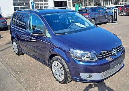 VW Touran Volkswagen Style BMT