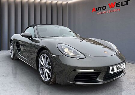 Porsche Boxster 718 Carbon/Lenkradheizung/Kamera