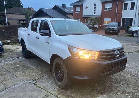 Toyota Hilux DC, 4x4, AC, Nettoexp.: 17300€