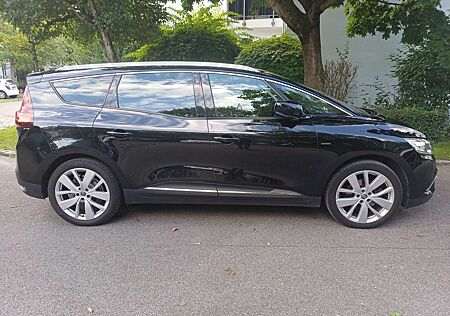 Renault Grand Scenic BLUE dCi 120 BLACK EDITION