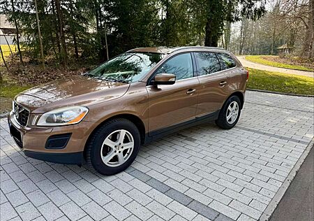 Volvo XC 60 XC60 XC60 Diesel 2.4D AWD Summum