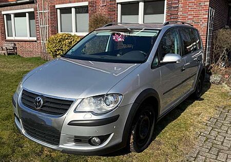 VW Cross Touran Volkswagen 2.0 TDI 7 Sitzer 170 PS