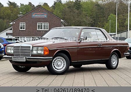 Mercedes-Benz 230 *COUPE*W123*AUTOMATIK*H-ZULASSUNG*LEDER*