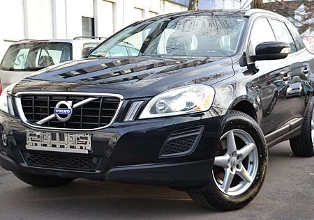 Volvo XC 60 XC60 Summum 2WD/ LEDER/ NAVI/AHK