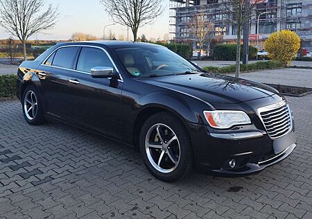 Lancia Thema 3.0 V6 CRD 24V Automatik Platinum