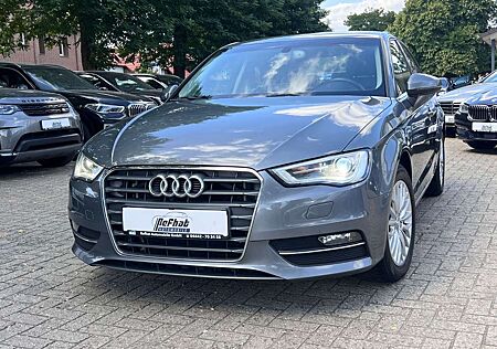 Audi A3 2.0TDI Sportback ambiente*LED*XENON*SHZ*PDC*