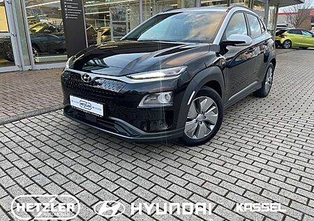 Hyundai Kona Style 2WD HUD Navi Soundsystem LED ACC Apple CarPl