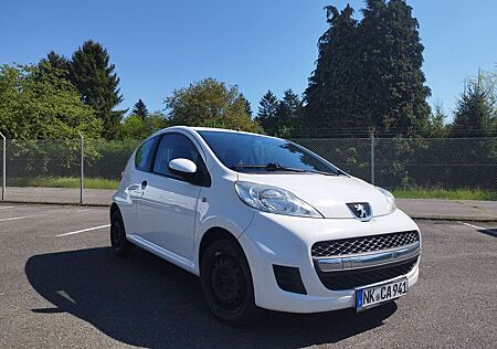 Peugeot 107 70 Filou