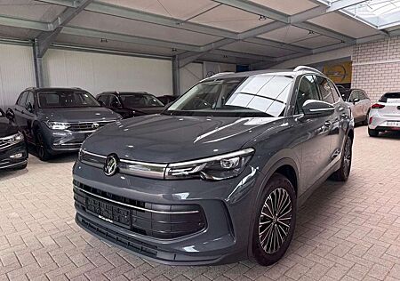 VW Tiguan Volkswagen 2.0 TDI DSG Life RFK ACC LED SHZ LHZ