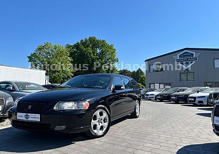 Volvo V70 2.4 D5 Edition Sport Aut./AHK/PDC/Xenon/Temp