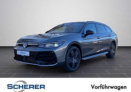 VW Passat Variant Volkswagen R-Line 2.0TDI 4Motion DSG AHK Pan