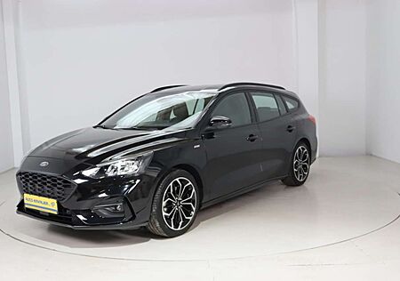 Ford Focus St-Line * LED * Keyless * Navi * RFK