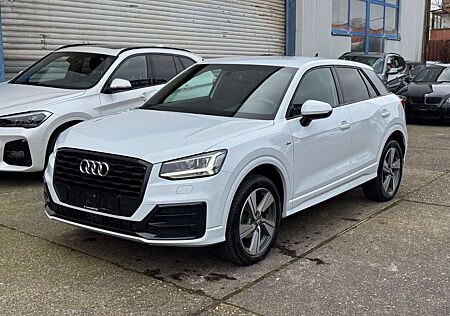 Audi Q2 35 TFSI/S-line/Leder/LED/1 Hand