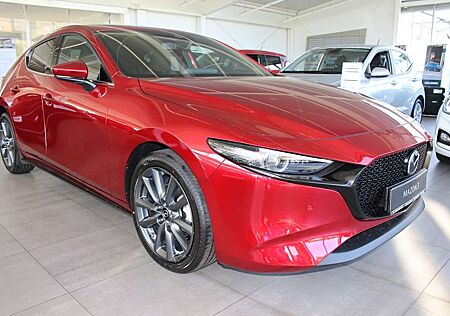 Mazda 3 2.0 Selection Des-P NAVI KAM MATRIX LED Head-UP