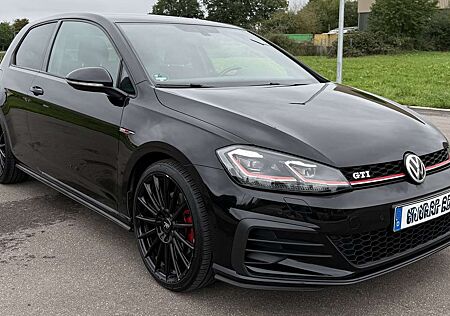 VW Golf GTI Volkswagen ACC, Carplay, LED, ALU LM, Scheckheft