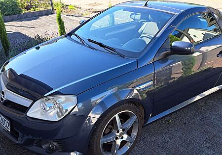 Opel Tigra Twin Top 1.4 Volks-