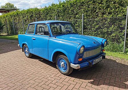 Trabant 601 P601 S-Deluxe