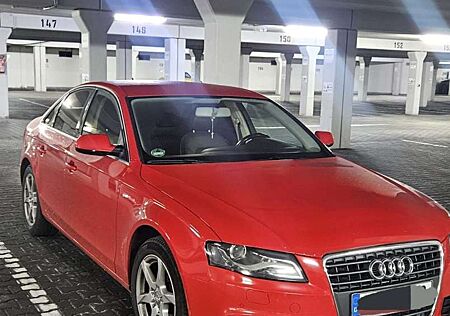 Audi A4 2.0 TDI DPF multitronic Ambiente