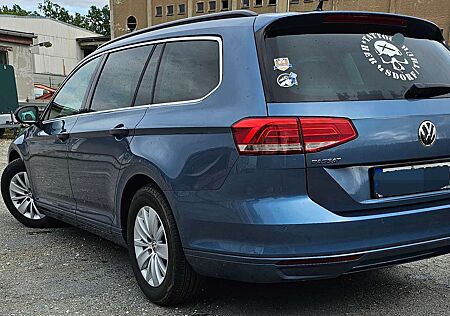 VW Passat Variant Volkswagen 2.0 TDI SCR BlueMotion Comfortline