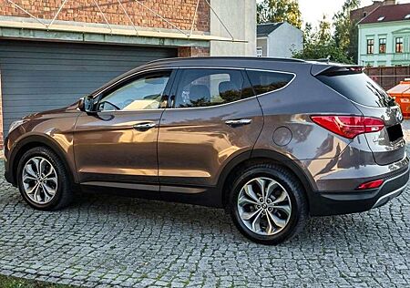 Hyundai Santa Fe 2.2 CRDI Premium 4WD Automatik