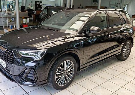Audi Q3 S line 35 1,5TFSI S-tronic AHK Klima