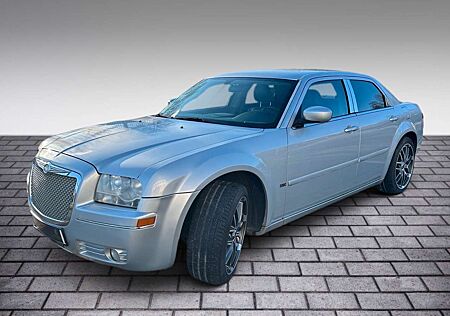 Chrysler 300C 3.5 V6 Autom.