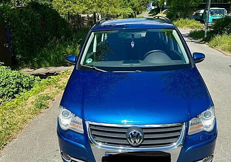 VW Touran Volkswagen 1.4 TSI DSG Highline