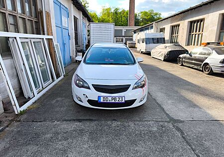 Opel Astra 1.4 Turbo Sports Tourer 150 Jahre