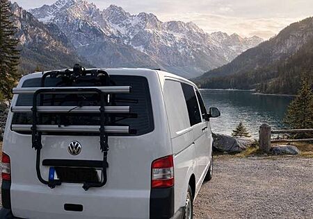 VW T5 Transporter Volkswagen Camper Mit Batterie, Kühlschrank & Spüle