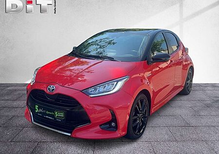 Toyota Yaris 1.5H Premiere Edition Klima Kamera Sitzhzg