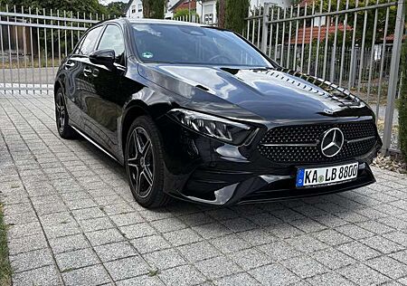Mercedes-Benz A 250 AMG Line AdvPlus, Neuzu, Service Neu, MB100 Bis 28